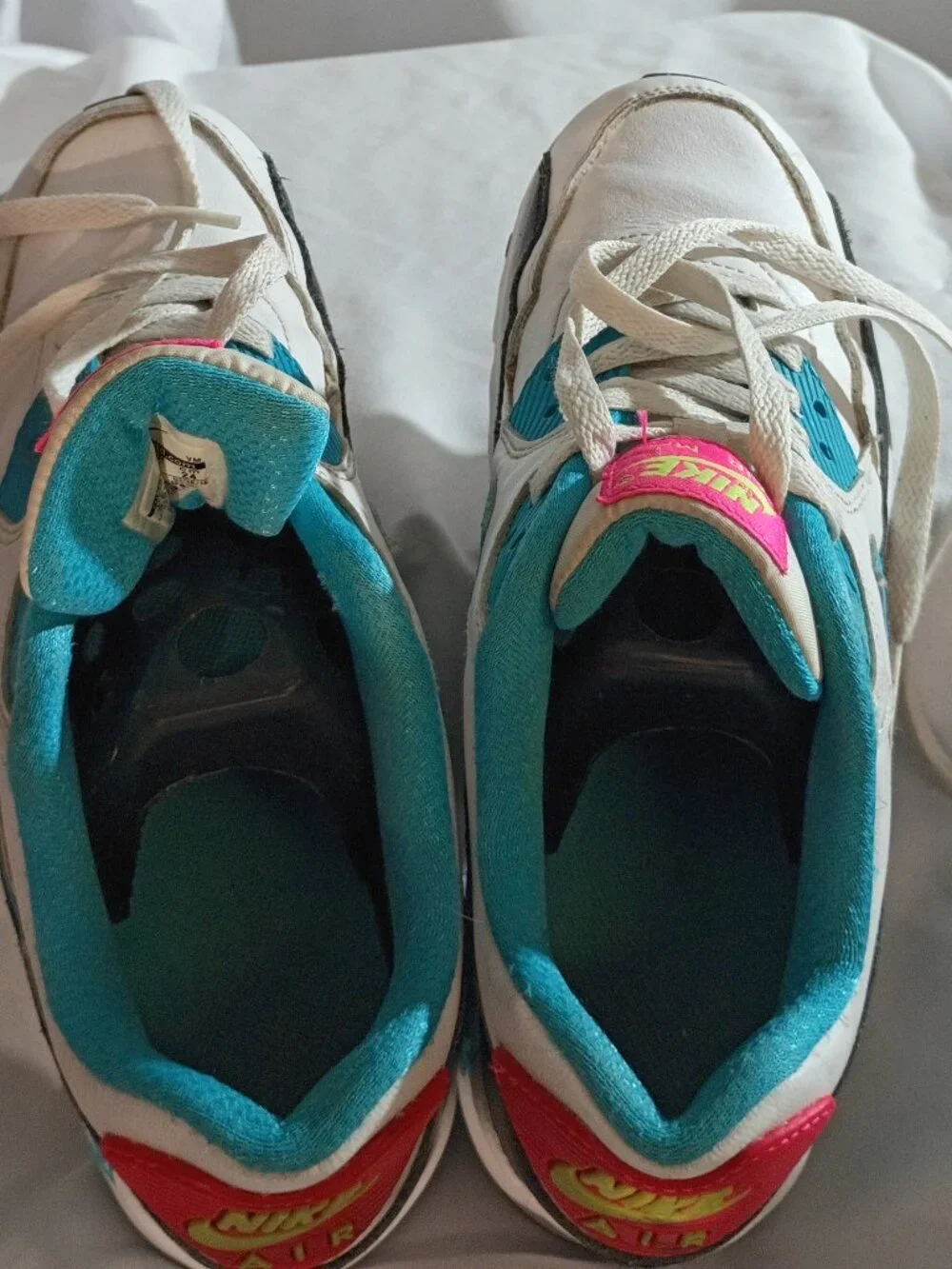 Girls Nike Air Max, Blue/White/Pink/Yellow, Size 5.5 Youth